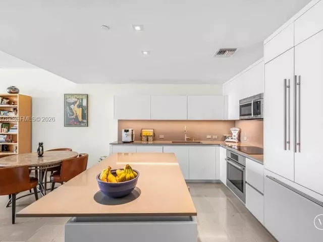 Продажа квартиры #1710 - фото 7011298