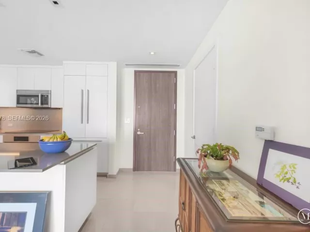 Продажа квартиры #1710 - фото 7011300