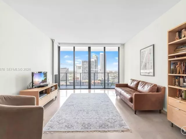 Продажа квартиры #1710 - фото 7011294