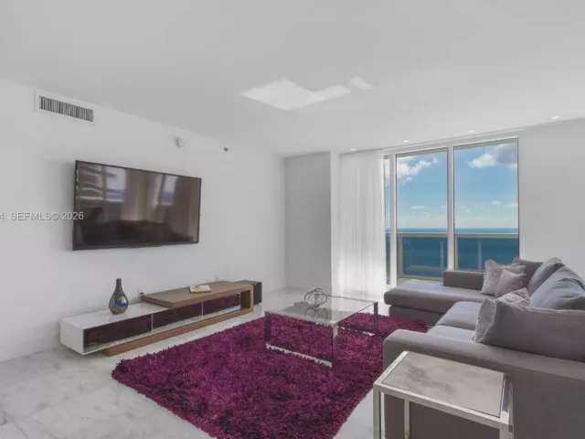 Квартира в аренду номерPH4404 - фото 7014058