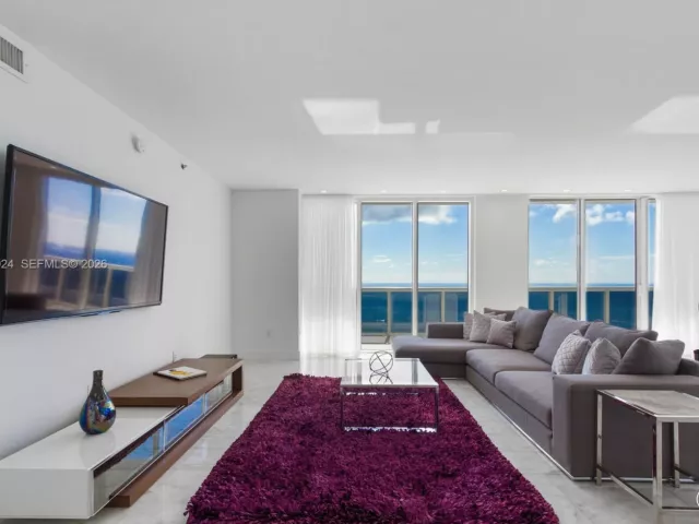 Квартира в аренду номерPH4404 - фото 7014059