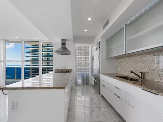 Квартира в аренду номерPH4404 - фото 7014066