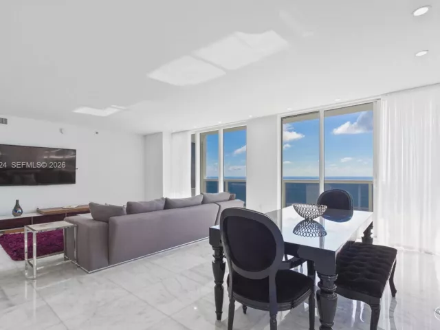 Квартира в аренду номерPH4404 - фото 7014056