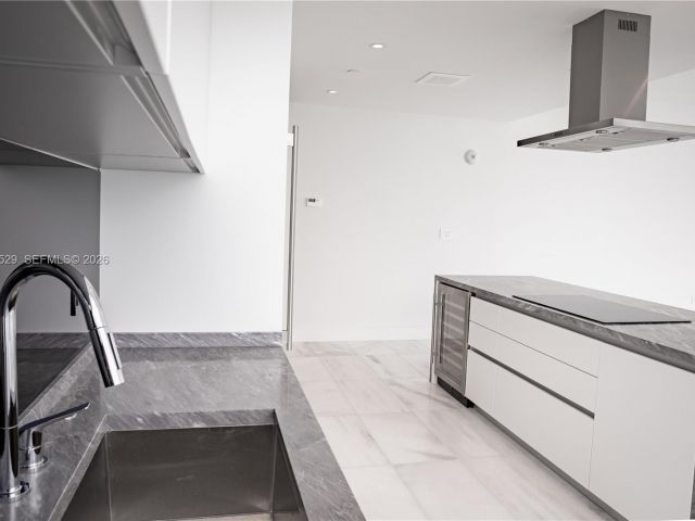 Квартира в аренду номер4403 - фото 7013802