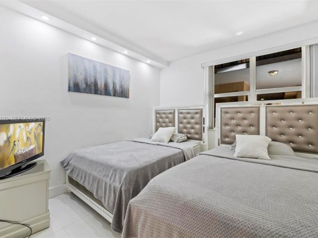 Продажа квартиры #3112 - фото 7011794