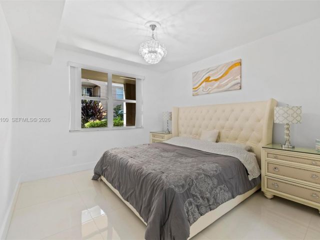 Продажа квартиры #3112 - фото 7011805