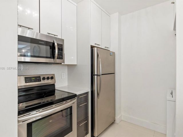 Продажа квартиры #3112 - фото 7011808