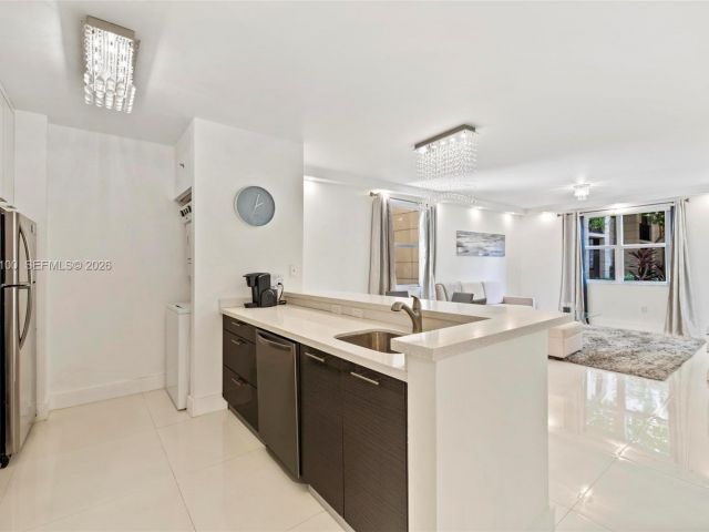 Продажа квартиры #3112 - фото 7011816