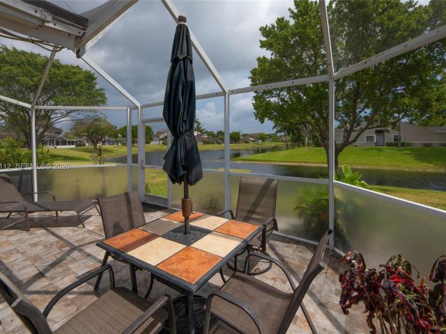 Дом в аренду по адресу 1248 W Lakes Dr 1248 - фото 7450667