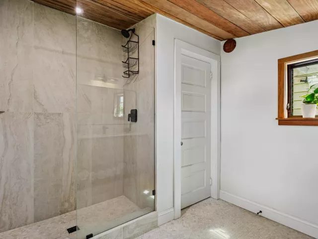 Продажа дома по адресу 363 Glouchester Street - фото 9382933