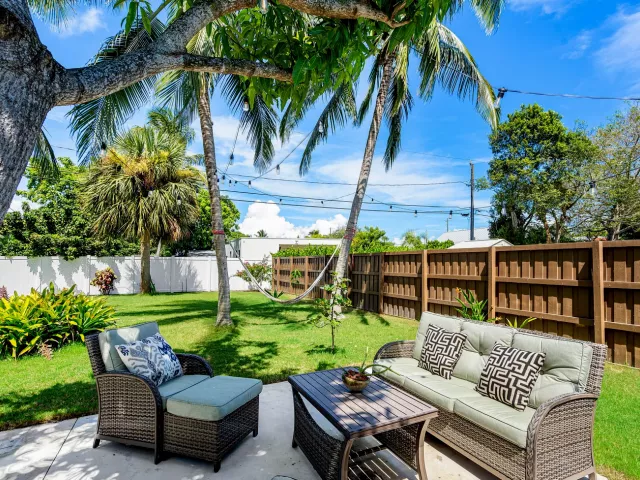 Продажа дома по адресу 363 Glouchester Street - фото 9382936