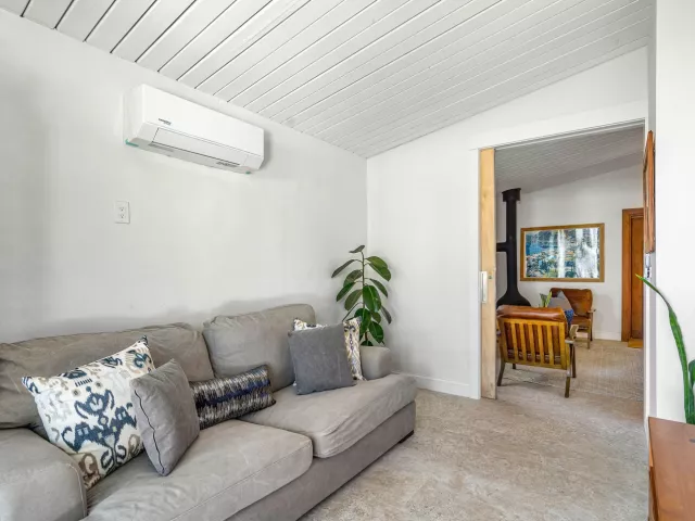 Продажа дома по адресу 363 Glouchester Street - фото 9382927