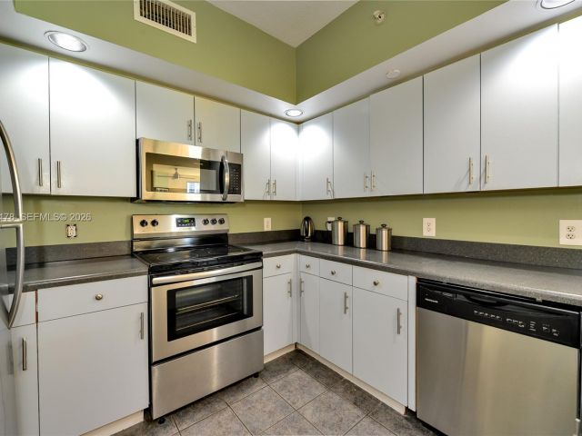 Продажа квартиры #905 - фото 7018061