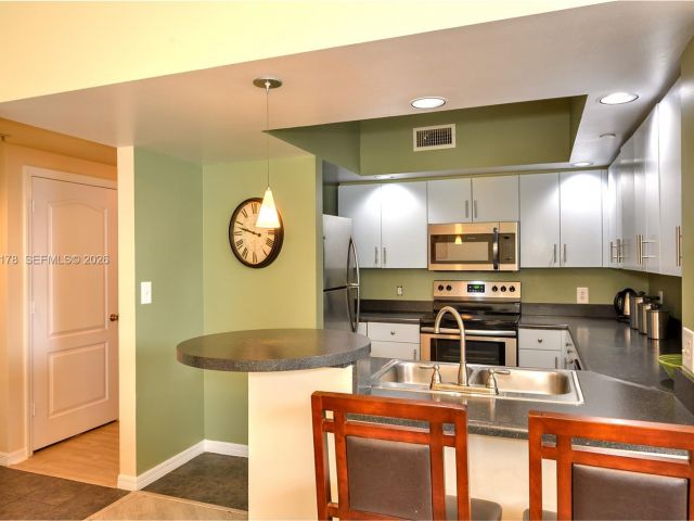 Продажа квартиры #905 - фото 7018062