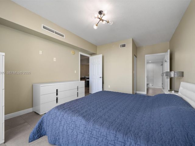 Квартира в аренду номер2105E - фото 7506385