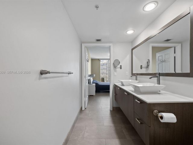 Квартира в аренду номер2105E - фото 7506388