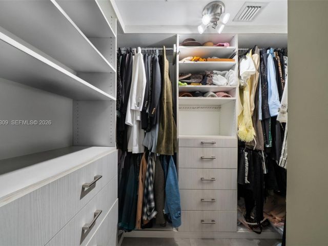 Квартира в аренду номер2105E - фото 7506389