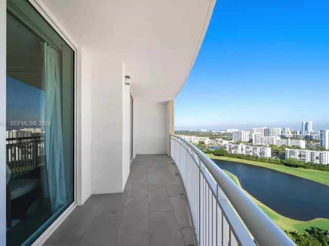 Продажа квартиры #2105E - фото 7604096