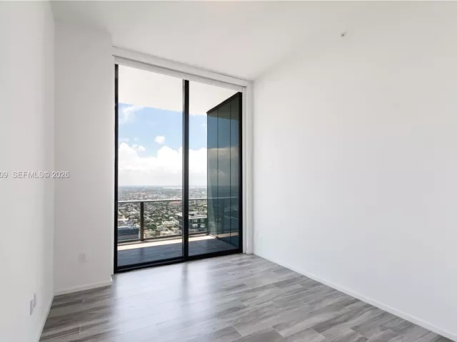 Квартира в аренду номер5701 - фото 7015628