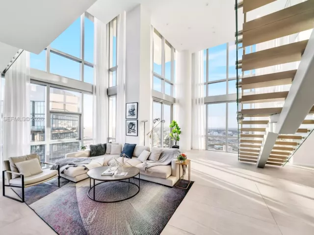 Продажа квартиры #Penthouse 4612 - фото 7016396