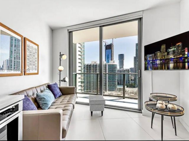 Квартира в аренду номер1607 - фото 7016869