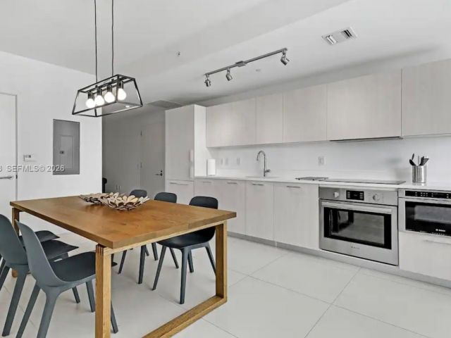 Квартира в аренду номер1607 - фото 7016878