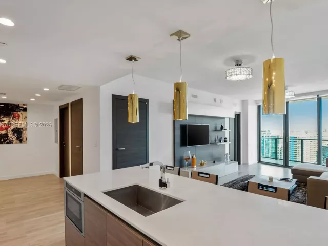 Продажа квартиры #3902 - фото 7015602