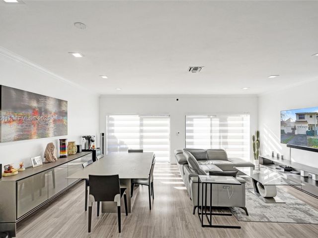 Продажа дома по адресу 21150 Jib Ct J12 - фото 7187652