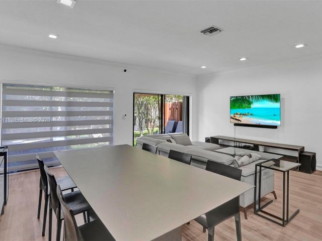 Продажа дома по адресу 21150 Jib Ct J12 - фото 7187663