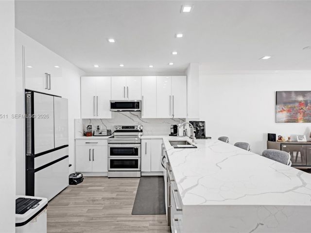 Продажа дома по адресу 21150 Jib Ct J12 - фото 7187673