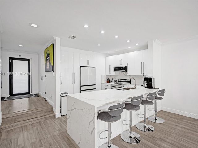 Продажа дома по адресу 21150 Jib Ct J12 - фото 7187679