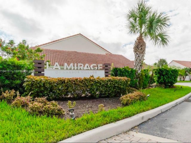 Продажа дома по адресу 21150 Jib Ct J12 - фото 7187681