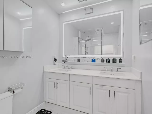 Продажа дома по адресу 21150 Jib Ct J12 - фото 9078667