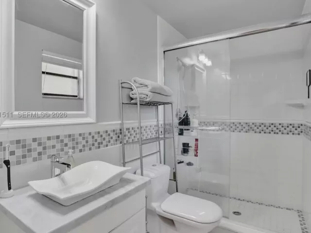 Продажа дома по адресу 21150 Jib Ct J12 - фото 9078704