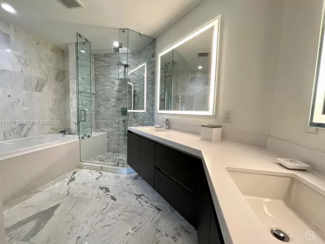 Продажа квартиры #3606 - фото 7020470