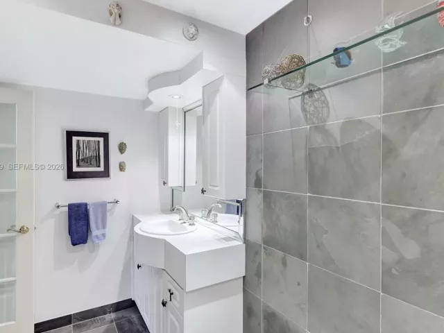 Продажа квартиры #1224 - фото 7087088