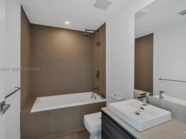 Продажа квартиры #3900-3901 - фото 9027055
