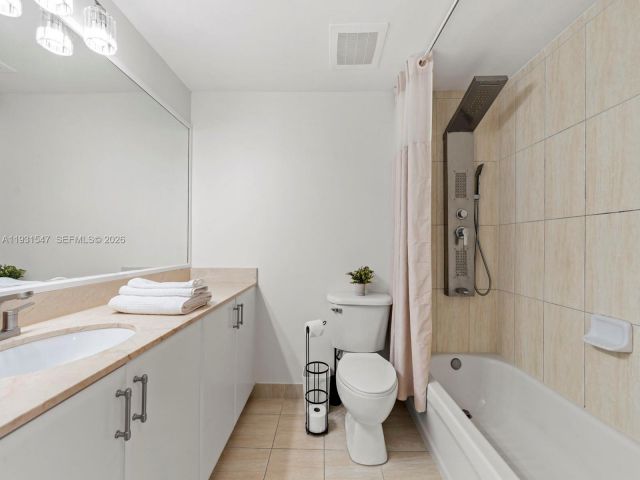 Продажа квартиры #5208 - фото 7432345