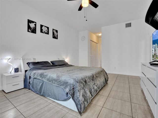 Продажа квартиры #520 - фото 7447345