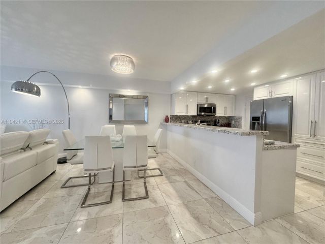 Квартира в аренду номер519 - фото 7512100