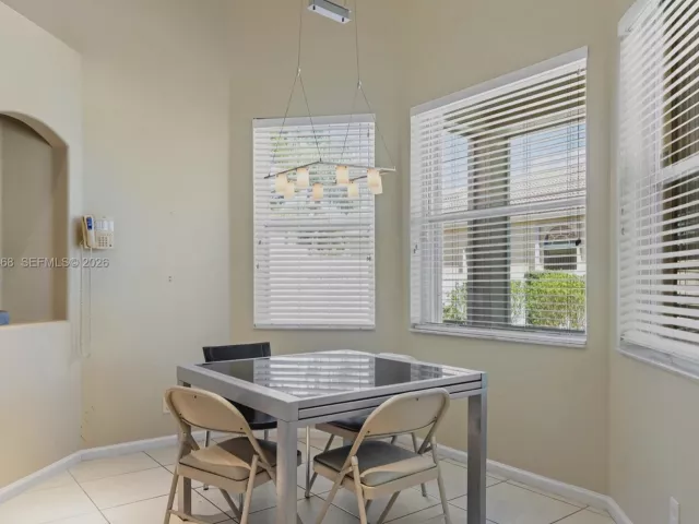 Продажа дома по адресу 15379 Fiorenza Cir - фото 7097846