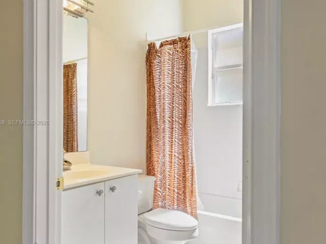 Продажа дома по адресу 15379 Fiorenza Cir - фото 7097850