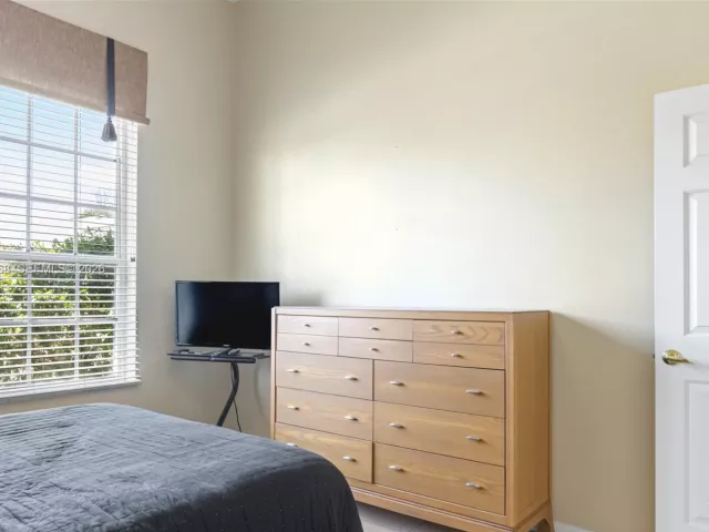 Продажа дома по адресу 15379 Fiorenza Cir - фото 7097851