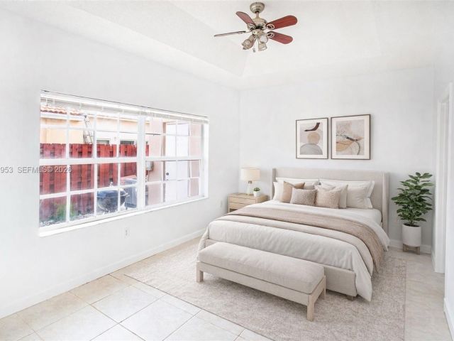 Дом в аренду по адресу 16222 SW 102nd Ter 0 - фото 7447085