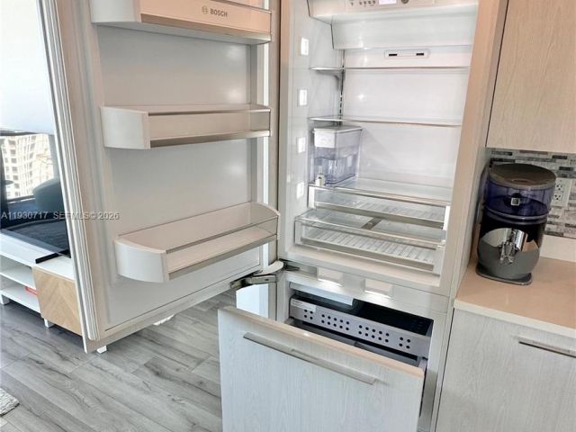 Продажа квартиры #3601 - фото 7025321