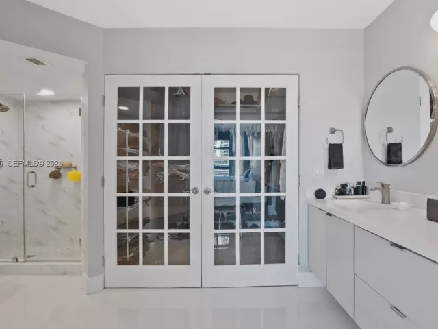 Продажа квартиры #1212 - фото 7022704