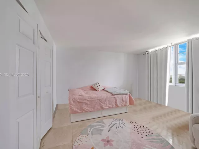 Продажа квартиры #1415 - фото 7110646