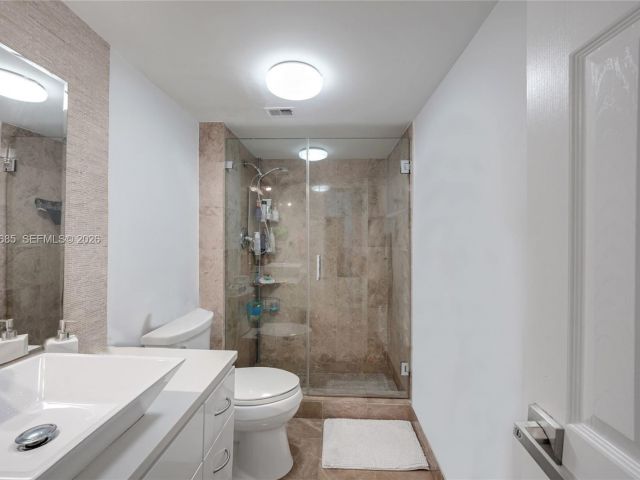 Продажа квартиры #1415 - фото 7110645