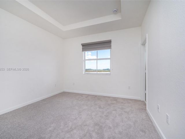 Дом в аренду по адресу 2747 SE 26th Rd 2747 - фото 7510880