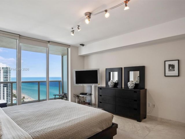 Квартира в аренду номер2110 - фото 7025741